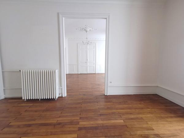 Appartement Nantes, Place Royale, 5 pièce(s) 175.52 m2