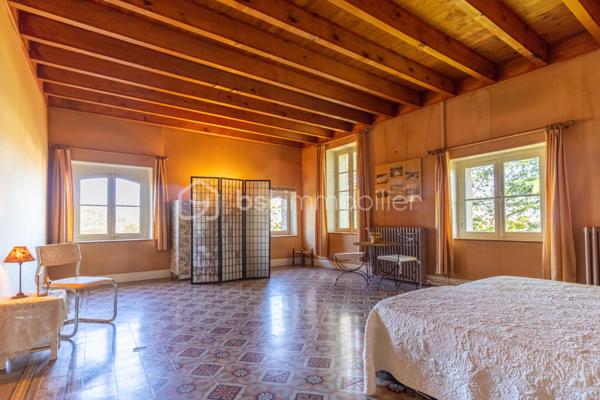 Maison d hote de 404 m²