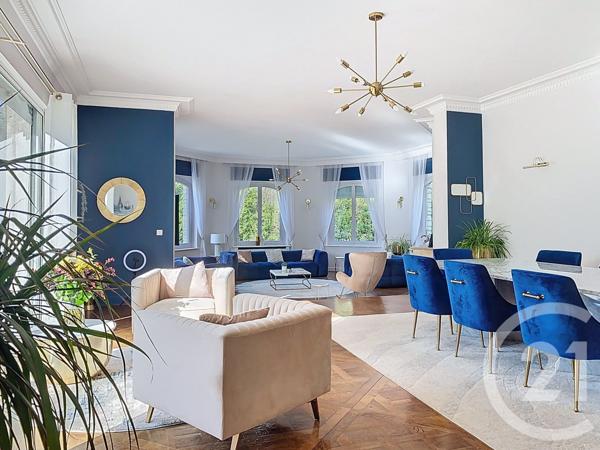 Maison à vendre  10 pièces - 400 m2 LAMORLAYE - 60