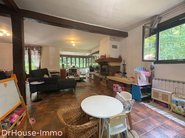 Maison à vendre 5 pièces de 133 m²