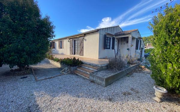 Maison à vendre    5 pièces •  Rodilhan