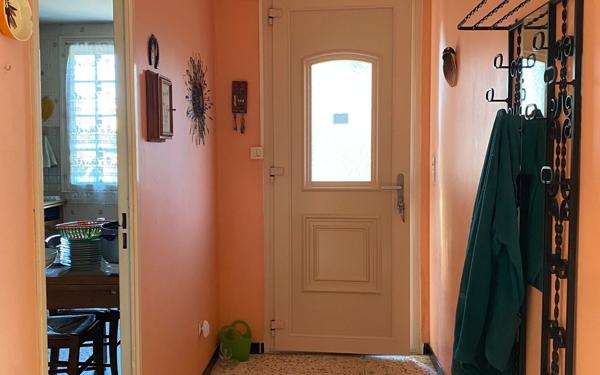 Maison à vendre    5 pièces •  Rodilhan