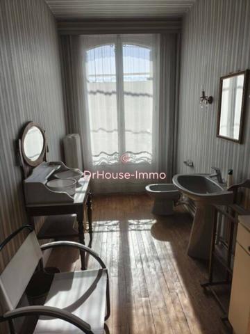 Maison à vendre 7 pièces de 204 m²