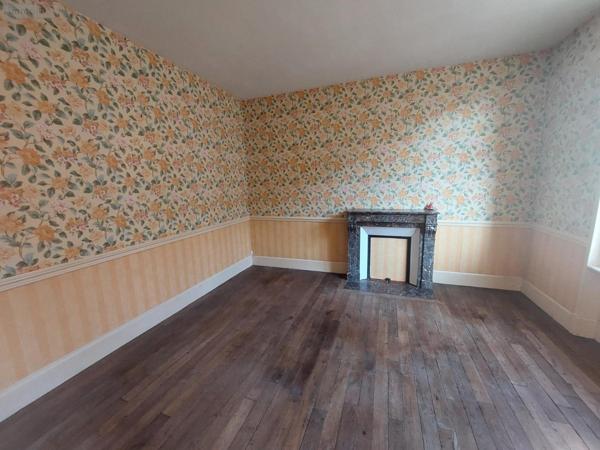 Maison à vendre à Attigny dans les Ardennes (08130), ref : ATT212