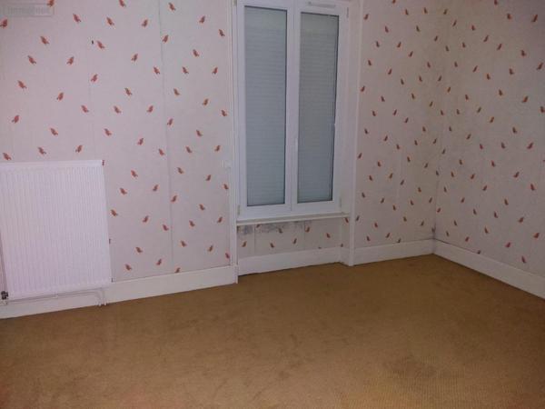 Maison à vendre à Attigny dans les Ardennes (08130), ref : ATT212