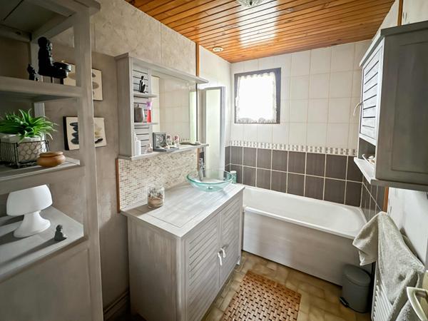 Maison plain pied Garage Jardin