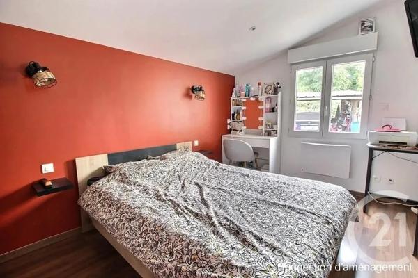 Maison à vendre  4 pièces - 88,70 m 2   CHATEAU THIERRY  - 02