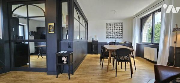 Maison de Ville - 200m de la plage - entièrement rénovée