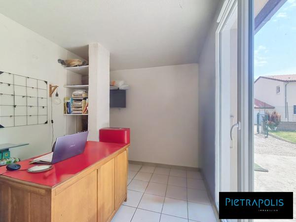 Maison individuelle à rénover - 3 chambres -  Terrain 577m²