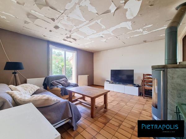Maison individuelle à rénover - 3 chambres -  Terrain 577m²