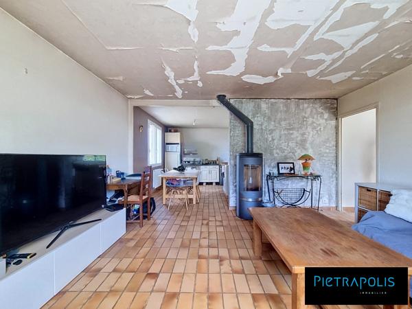 Maison individuelle à rénover - 3 chambres -  Terrain 577m²