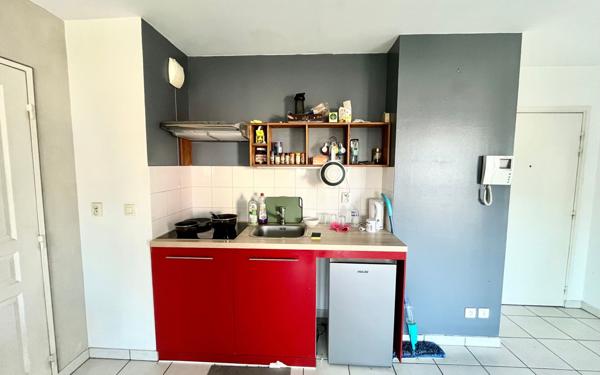 Appartement à vendre    2 pièces • 40,73 m2 Villeurbanne