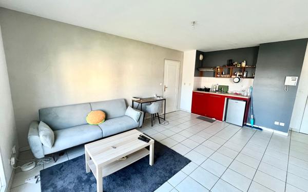 Appartement à vendre    2 pièces • 40,73 m2 Villeurbanne