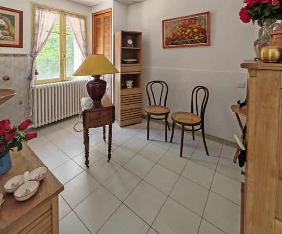 Magnifique propriété de 550 m² SH sur un terrain de 2000 m²