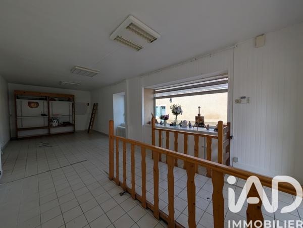 Maison à vendre 5 pièces 168 m² Sainte-Sabine-sur-Longève