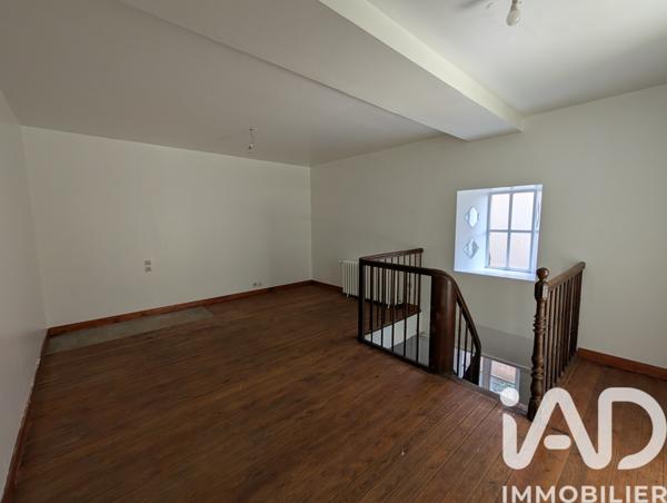 Maison à vendre 5 pièces 168 m² Sainte-Sabine-sur-Longève