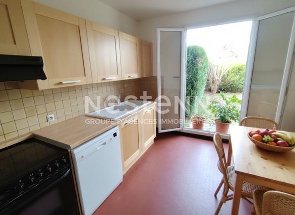 A VENDRE MONTIGNY VILLAGE MAISON 107M² MITOYENNE D'UN COTE SUR TERRAIN CLOS 298 M²