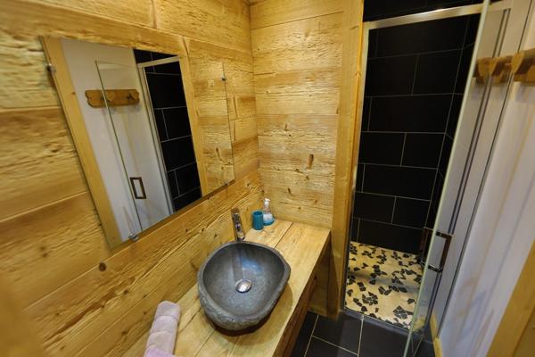 Dpt Vosges (88), à vendre LA BRESSE gite en pierre P9 de 284,15 m² - Terrain de 3 700 m²