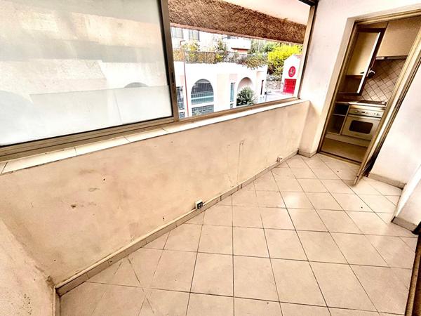 LE CANNET / PROCHE VIEUX CANNET