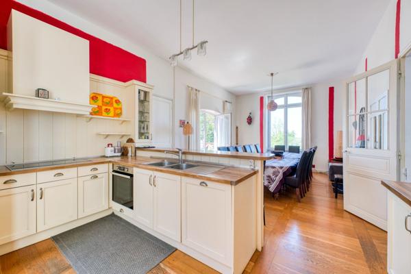 Vente Maison de luxe Port-des-Barques 10 Pièces 340 m²