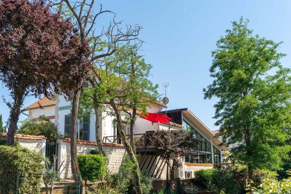 Vente Maison de luxe Port-des-Barques 10 Pièces 340 m²