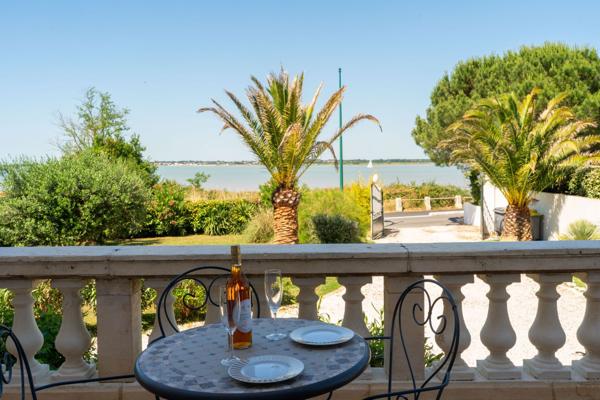 Vente Maison de luxe Port-des-Barques 10 Pièces 340 m²