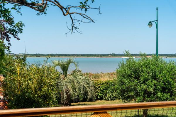 Vente Maison de luxe Port-des-Barques 10 Pièces 340 m²