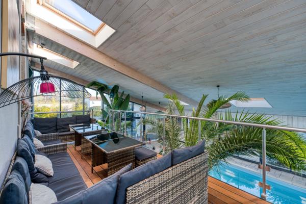 Vente Maison de luxe Port-des-Barques 10 Pièces 340 m²