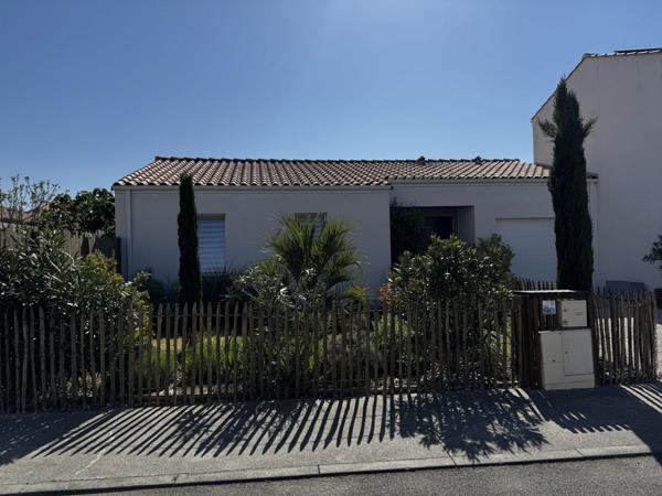 Maison Les Sables D Olonne La Pailloilière 78.28 m² hab 2 chambres jardin garage