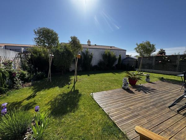 Maison Les Sables D Olonne La Pailloilière 78.28 m² hab 2 chambres jardin garage