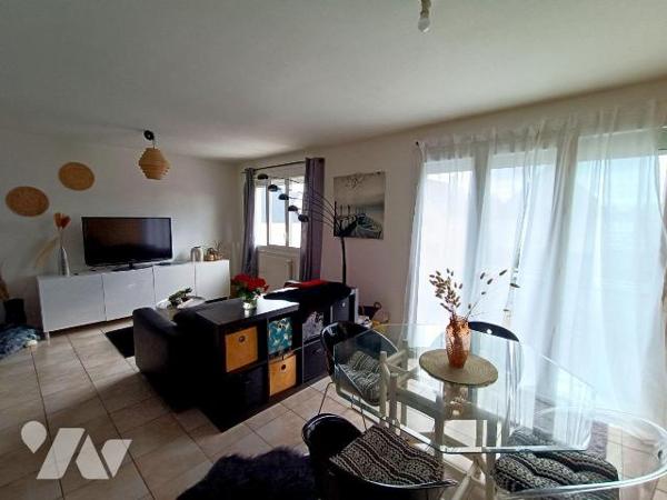 NOUVEAUTE TRENTE CINQ NOTAIRES - A moins de 10 mn à pied du centre-ville et à proximité immédia...