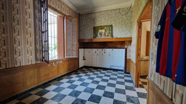 Maison à vendre    8 pièces •  L'Isle-sur-la-Sorgue