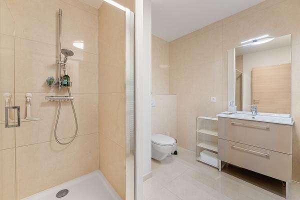 Vente Appartement de luxe Divonne-les-Bains 8 Pièces 167 m²