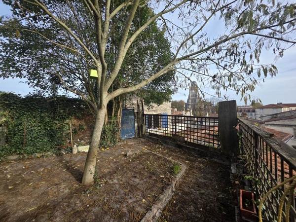 Maison à vendre |  Saintes |  5 pièces | 125 m²
