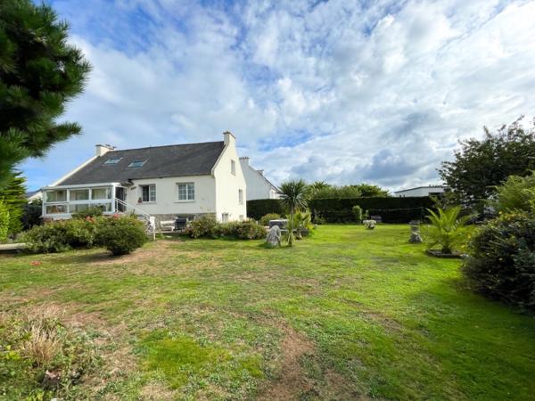 BELLE DEMEURE FAMILIALE, CARANTEC, JARDIN 1752m2