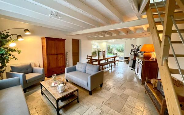 Maison à vendre    7 pièces •  Parthenay