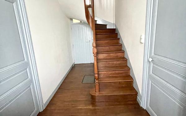 Maison à vendre    7 pièces •  Parthenay