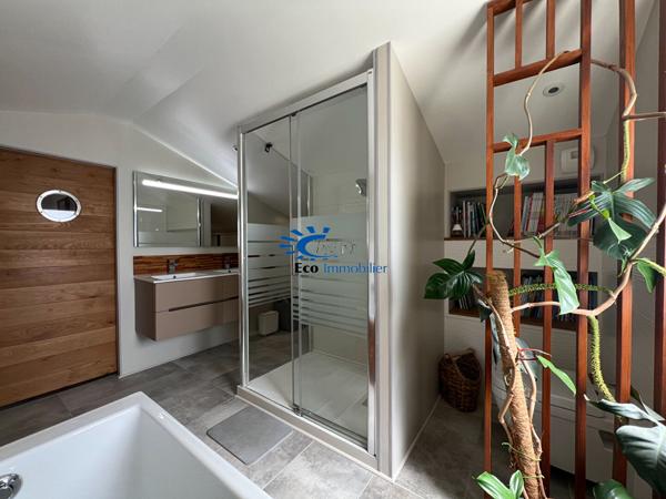 DOMPIERRE SUR MER MAISON 6 CHAMBRES PISCINE JARDIN GARAGE Dompierre sur mer