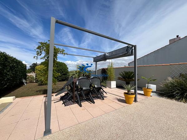 DOMPIERRE SUR MER MAISON 6 CHAMBRES PISCINE JARDIN GARAGE Dompierre sur mer
