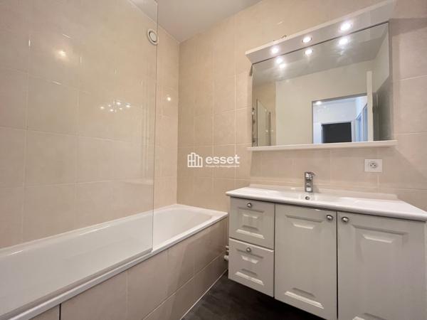 Location Appartement 3 pièces 68 m² - Paris 75013