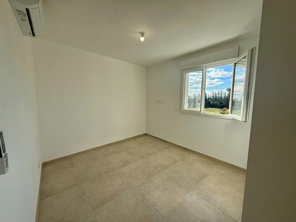 Location : appartement 3 pièces à BORGO