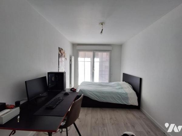 A VENDRE LILLE (Liberté/Vauban) Appartement T4 de 106m² avec GARAGE et Balcon  