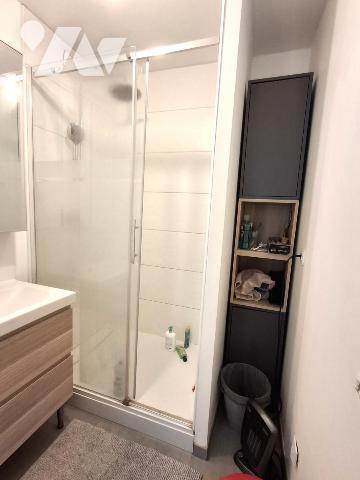 A VENDRE LILLE (Liberté/Vauban) Appartement T4 de 106m² avec GARAGE et Balcon  
