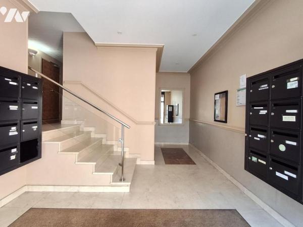 A VENDRE LILLE (Liberté/Vauban) Appartement T4 de 106m² avec GARAGE et Balcon  