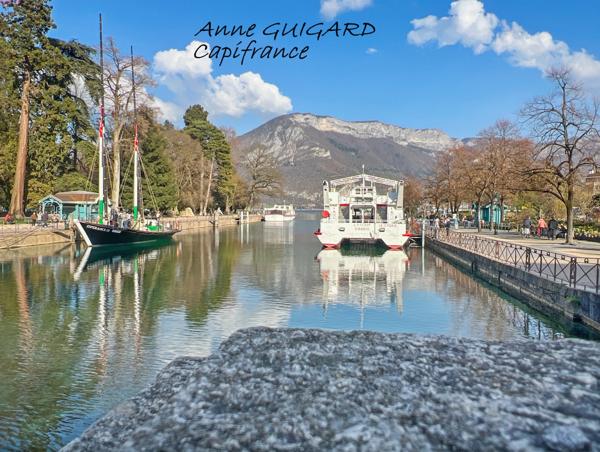 ANNECY (74) - Vieille ville - BUREAUX 92 m² - Emplacement exceptionnel -vue lac