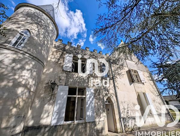 Maison à vendre 10 pièces 385 m² Saint-Loubès