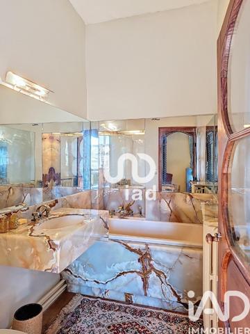 Maison à vendre 10 pièces 385 m² Saint-Loubès