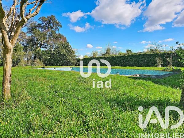 Maison à vendre 10 pièces 385 m² Saint-Loubès