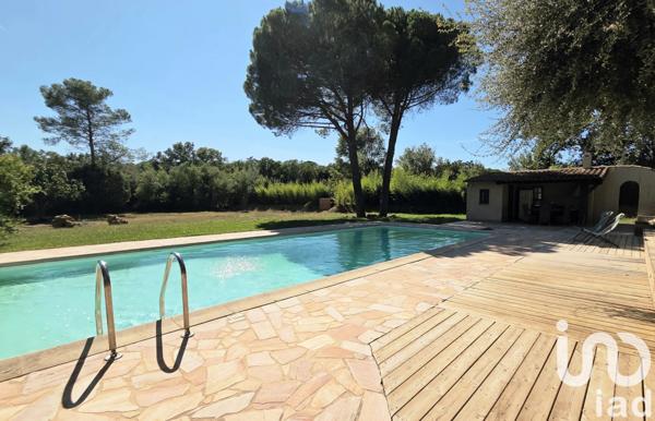 Maison à vendre 8 pièces 240 m² Roquebrune-sur-Argens