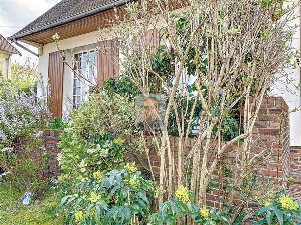 MAISON DE 170 m² - 4 CHAMBRES